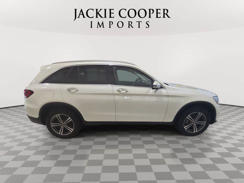Used 2020 Mercedes-Benz GLC 300 4MATIC image 4
