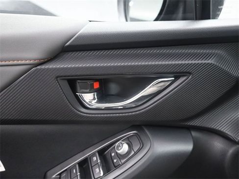 New 2025 Subaru Crosstrek 2.5i Limited w/ Popular Package #3A image 14