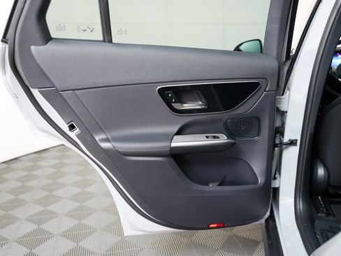 Certified 2026 Mercedes-Benz GLC 300 image 19