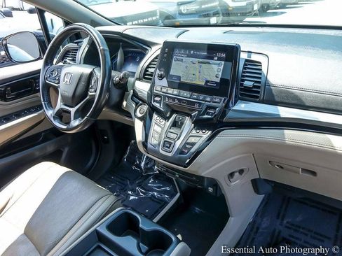 Used 2023 Honda Odyssey Elite image 25