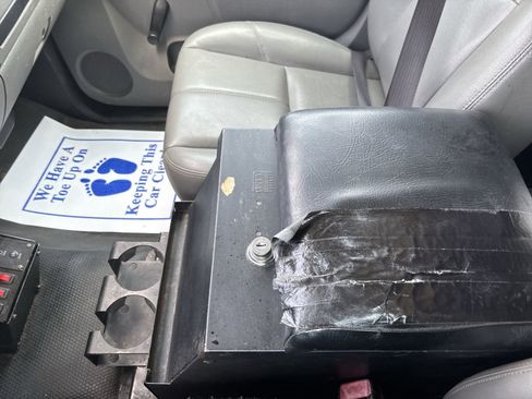 Used 2012 Chevrolet Silverado 3500 W/T image 22