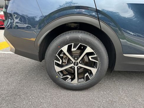 Used 2023 Kia Sportage EX image 60