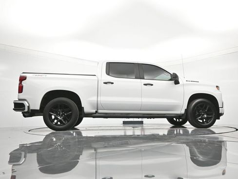 Used 2022 Chevrolet Silverado 1500 Custom w/ Rally Edition AWD/4WD image 38