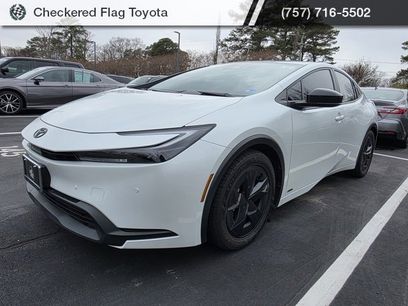 Used 2023 Toyota Prius LE
