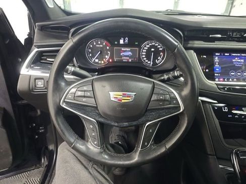 Used 2023 Cadillac XT5 Premium Luxury AWD/4WD image 11