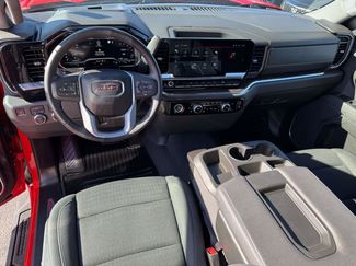 Used 2022 GMC Sierra 1500 Elevation video 2
