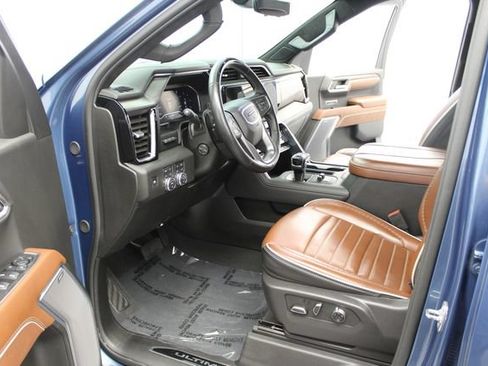 Used 2025 GMC Sierra 1500 Denali Ultimate AWD/4WD image 13