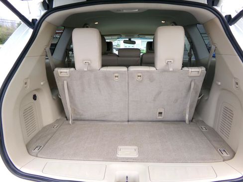 Used 2015 Nissan Pathfinder SL w/ SL Tech Package FWD image 20