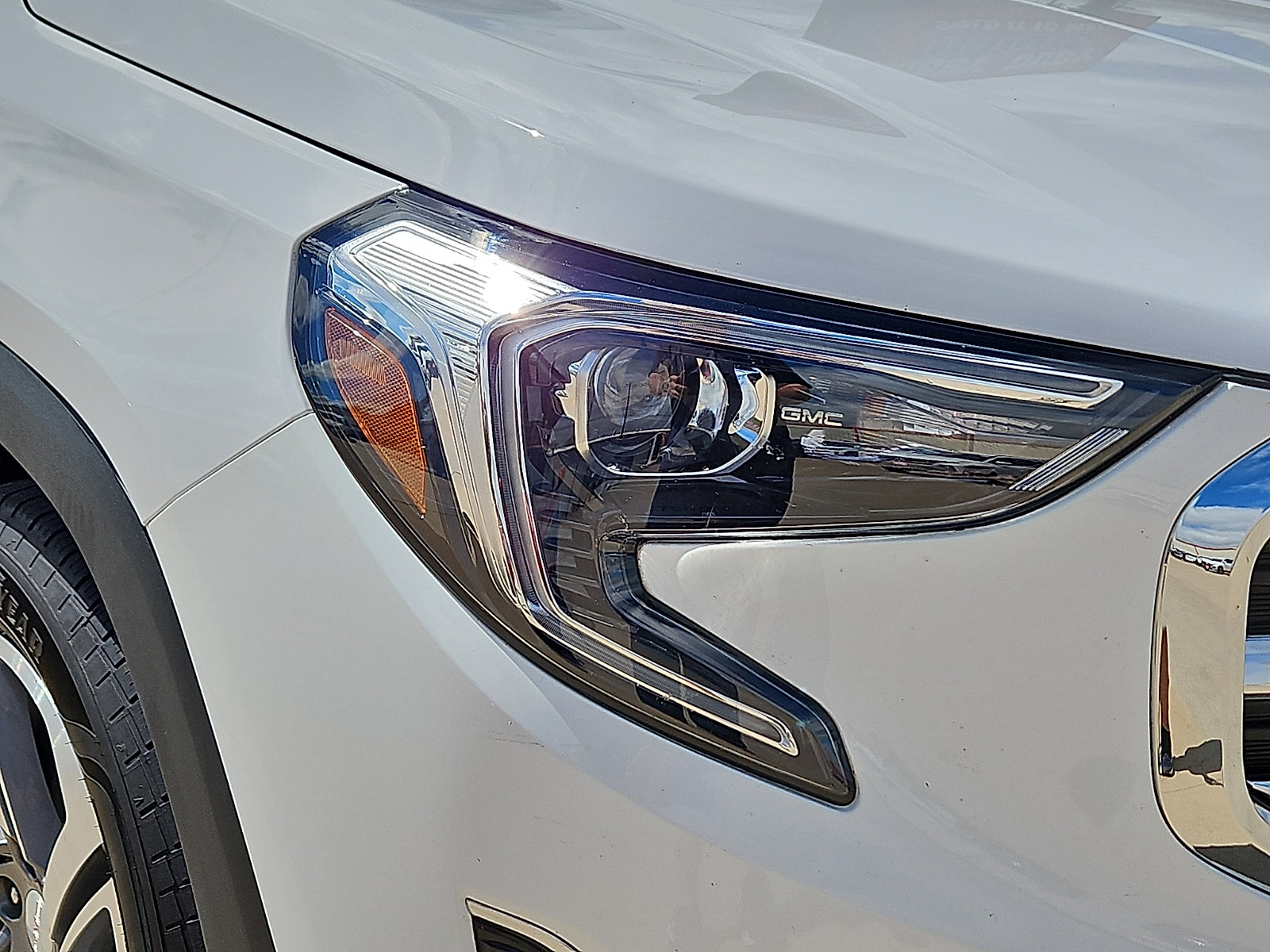 Used 2021 GMC Terrain SLT AWD/4WD image 6