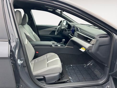 New 2026 Toyota Camry SE image 10