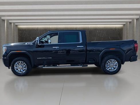 Used 2021 GMC Sierra 2500 Denali w/ Technology Package image 2