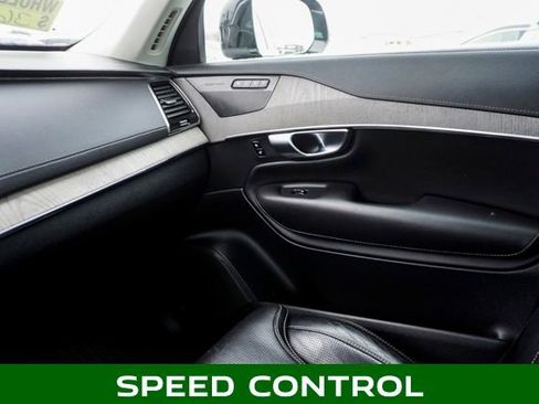Used 2022 Volvo XC90 T6 Inscription w/ Advanced Package image 33