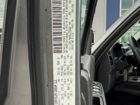 Used 2012 Jeep Liberty Sport AWD/4WD image 21