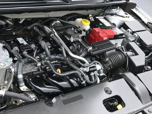 Used 2022 Nissan Sentra SV w/ Trunk Package image 22