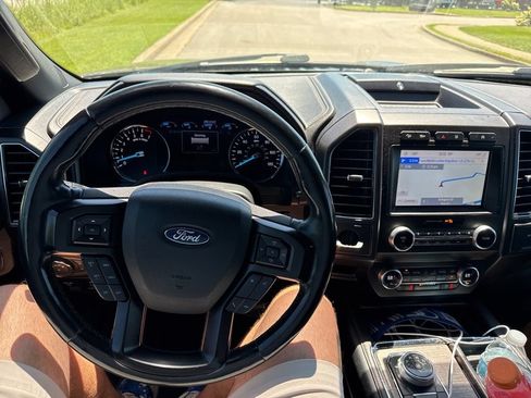 Used 2020 Ford Expedition Max Limited AWD/4WD image 7