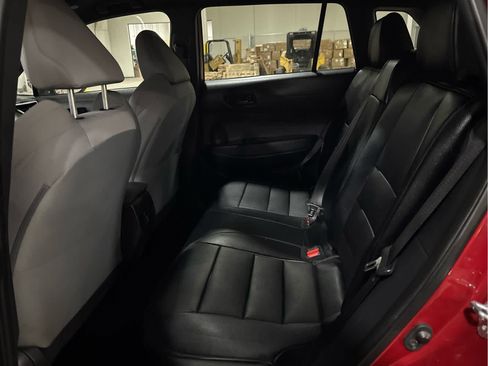 Certified 2023 Toyota Corolla Cross AWD Hybrid w/ Moonroof Package image 6