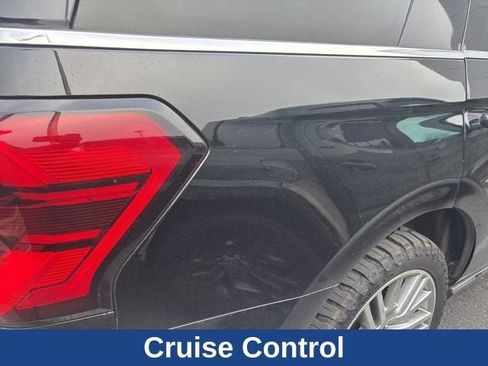 Used 2023 Ford Expedition Platinum image 15