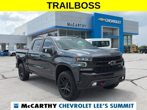 Used 2022 Chevrolet Silverado 1500 LT Trail Boss w/ Convenience Package II AWD/4WD image 1
