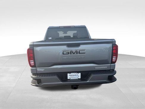 Used 2024 GMC Sierra 1500 Elevation w/ LPO, Elevation Black Package AWD/4WD image 19