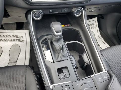 Used 2025 Toyota Grand Highlander AWD Hybrid image 20