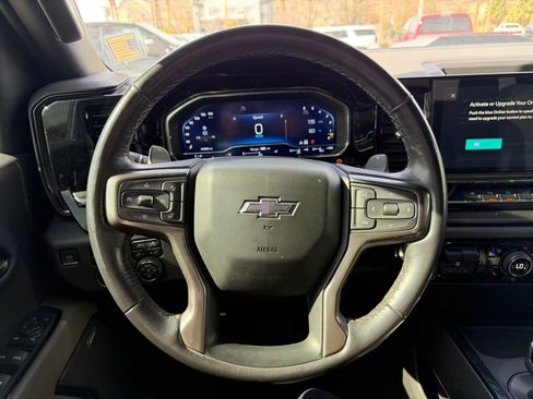 Used 2023 Chevrolet Silverado 1500 ZR2 w/ Technology Package image 12