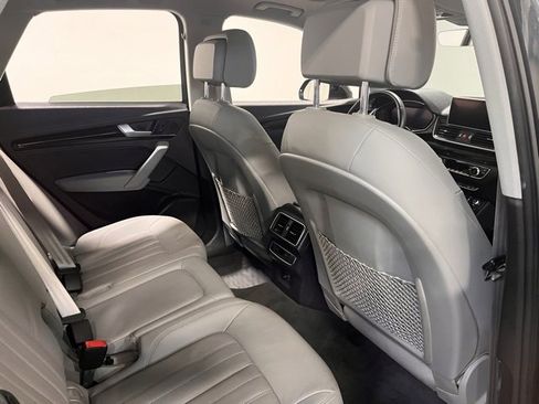 Used 2018 Audi Q5 2.0T Premium Plus w/ Premium Plus Package image 14