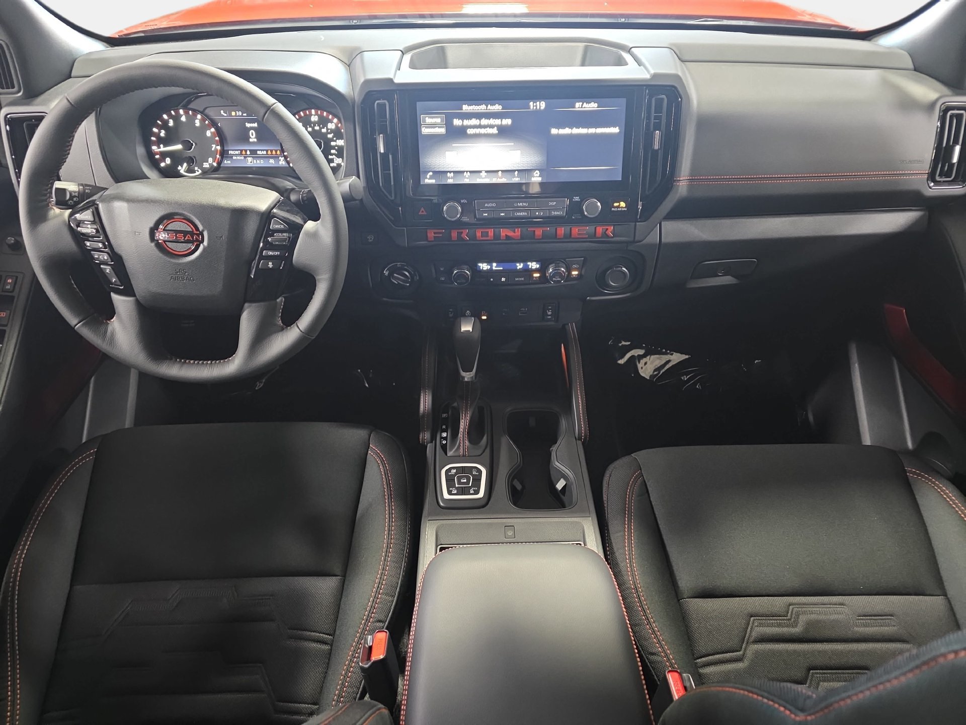 New 2027 Nissan Frontier PRO-4X w/ Pro Convenience Package AWD/4WD image 9