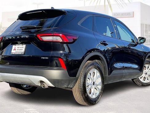 Used 2025 Ford Escape Active image 35