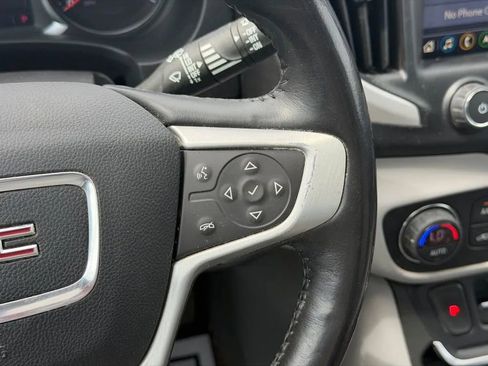 Used 2019 GMC Terrain SLT w/ Preferred Package image 19