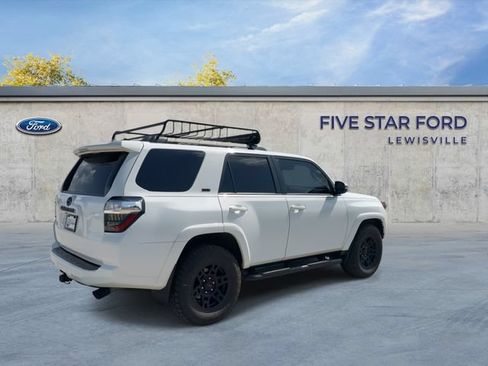 Used 2023 Toyota 4Runner SR5 Premium w/ Moonroof Package RWD image 8