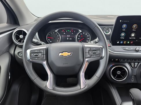 Used 2025 Chevrolet Blazer LT AWD/4WD image 22