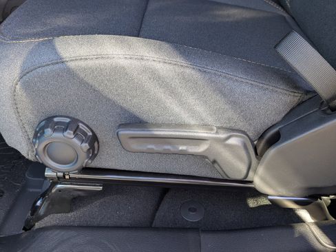 New 2026 Jeep Gladiator Sport image 21