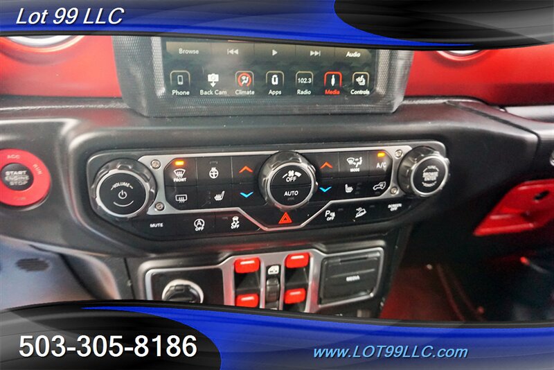 Used 2018 Jeep Wrangler Unlimited Rubicon AWD/4WD image 21