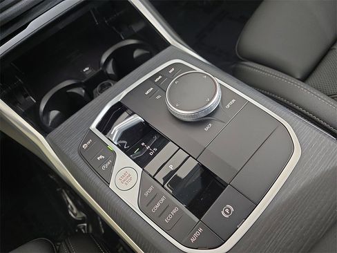 New 2026 BMW 330i xDrive 330i xDrive w/ M Sport Package image 25