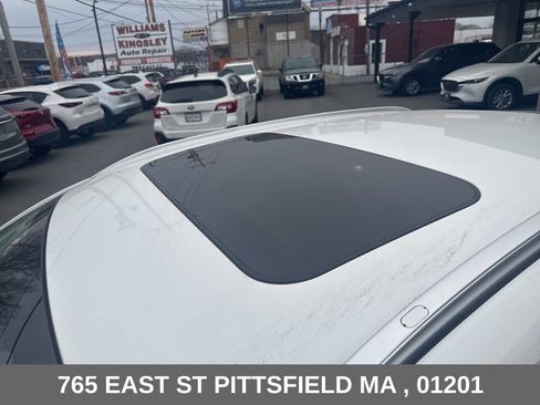 Used 2023 MAZDA CX-30 AWD 2.5 S w/ Premium Package image 10