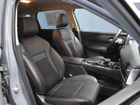 Certified 2025 Nissan Rogue SV w/ Rock Creek Premium Package image 12