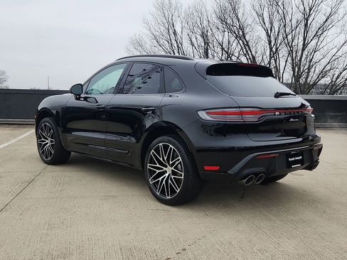 New 2026 Porsche Macan image 3