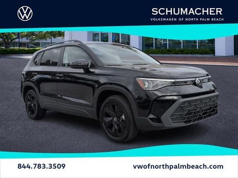 New 2026 Volkswagen Taos SE FWD image 1