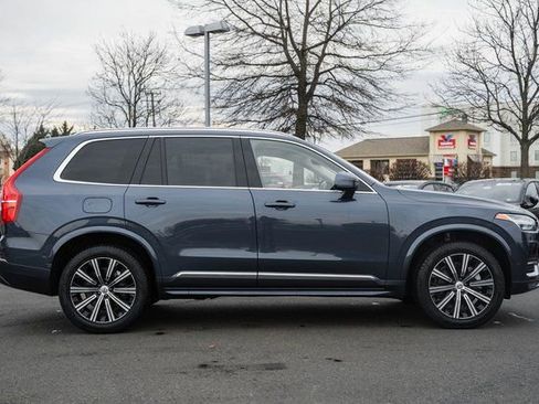 Used 2024 Volvo XC90 B6 Plus w/ Protection Package image 4