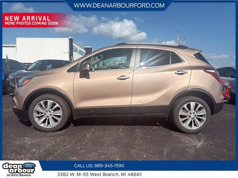 Used 2019 Buick Encore Preferred FWD image 5