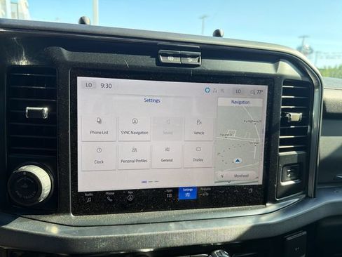 Used 2025 Ford F350 Platinum AWD/4WD image 21