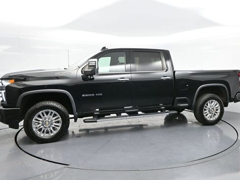 Used 2021 Chevrolet Silverado 2500 High Country w/ Z71 Off-Road Package AWD/4WD image 4