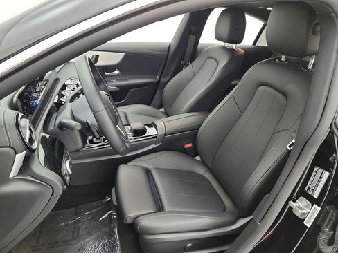 Used 2023 Mercedes-Benz CLA 250 image 10