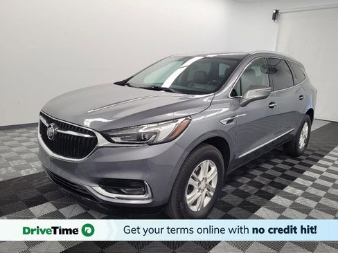 Used 2021 Buick Enclave Essence image 1