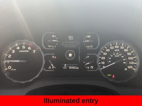 Used 2018 Toyota Tundra Platinum AWD/4WD image 17