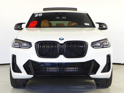 Used 2025 BMW X4 M40i w/ Premium Package image 3