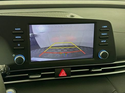 Used 2023 Hyundai Elantra SEL w/ Cargo Package image 21