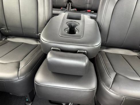 New 2026 Chrysler Pacifica Select image 26