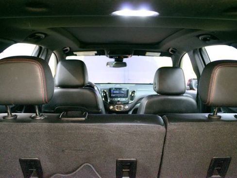 Used 2022 Chevrolet Equinox RS w/ RS Plus Package AWD/4WD image 16