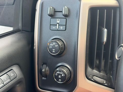 Used 2015 GMC Sierra 1500 Denali AWD/4WD image 27